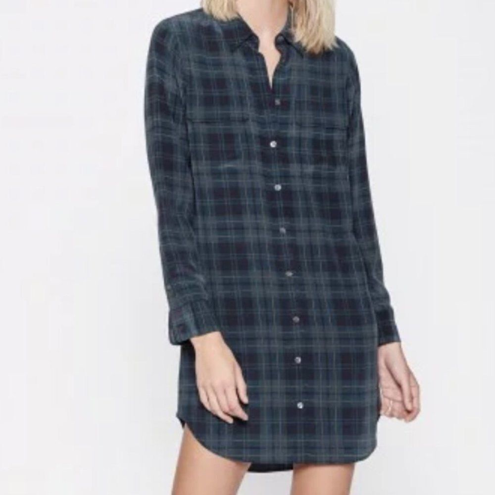 𝅺Equipment Slim Signature Silk Plaid Dress